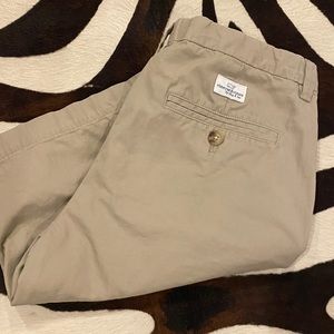 Vineyard Vines khaki shorts